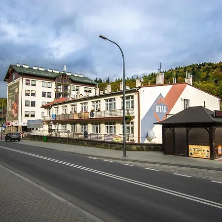 Apartment Apartament Przy Deptaku Krynica Zdroj